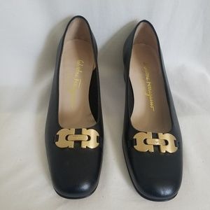 Salvatore Ferragamo Black Textured Leather Pumps